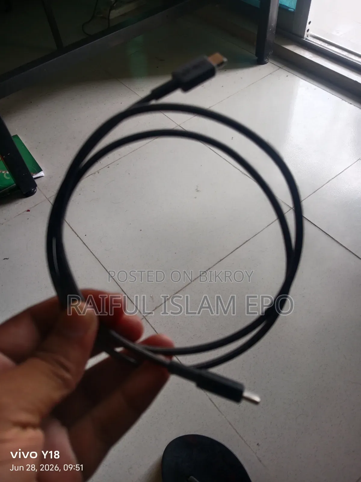 Apple Adaptor and Cable