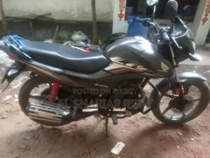 হোন্ডা ২০২১ গ্রে