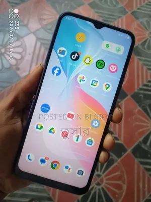 Vivo Y04 128 GB