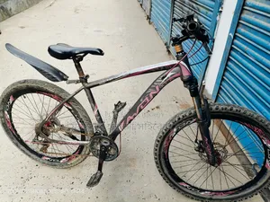 Avon Gear Cycle