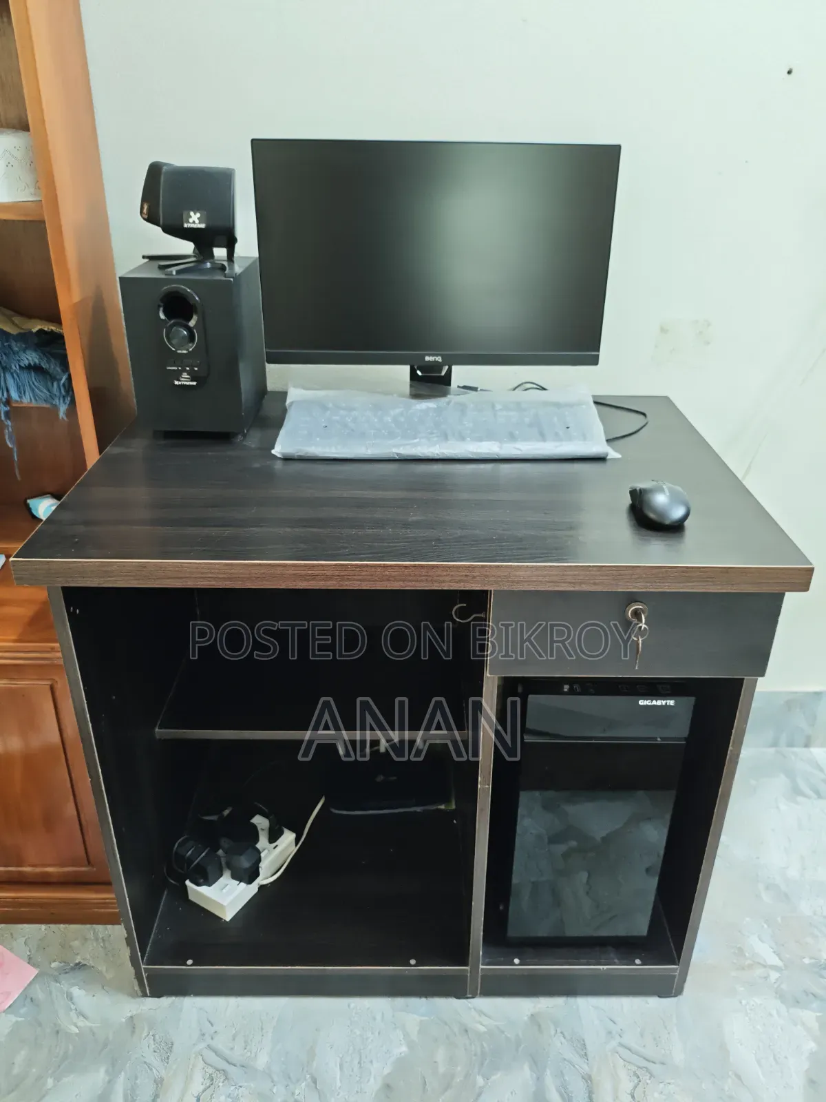 Computer Table