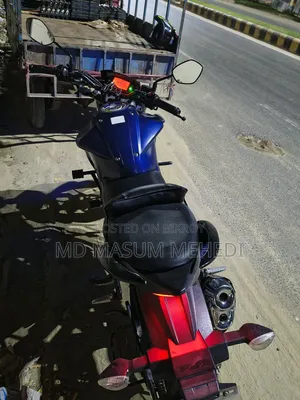 Suzuki 2022 Blue