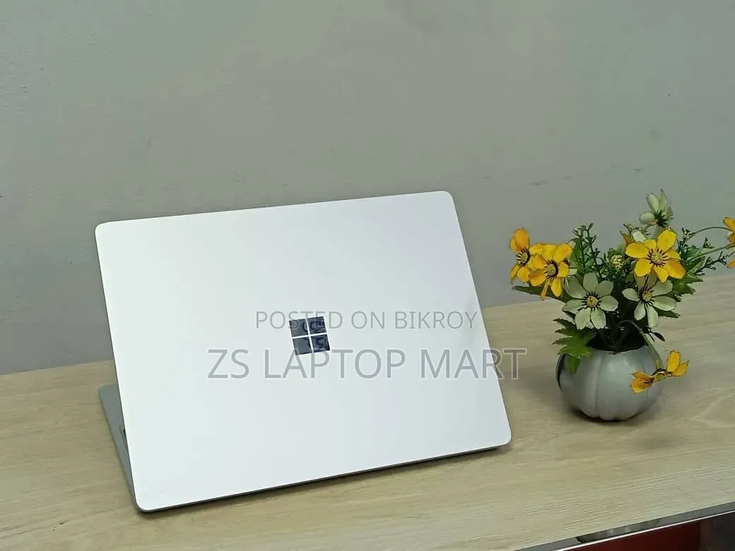 Laptop Microsoft Surface Go 8GB Intel Core I5 SSD 256GB