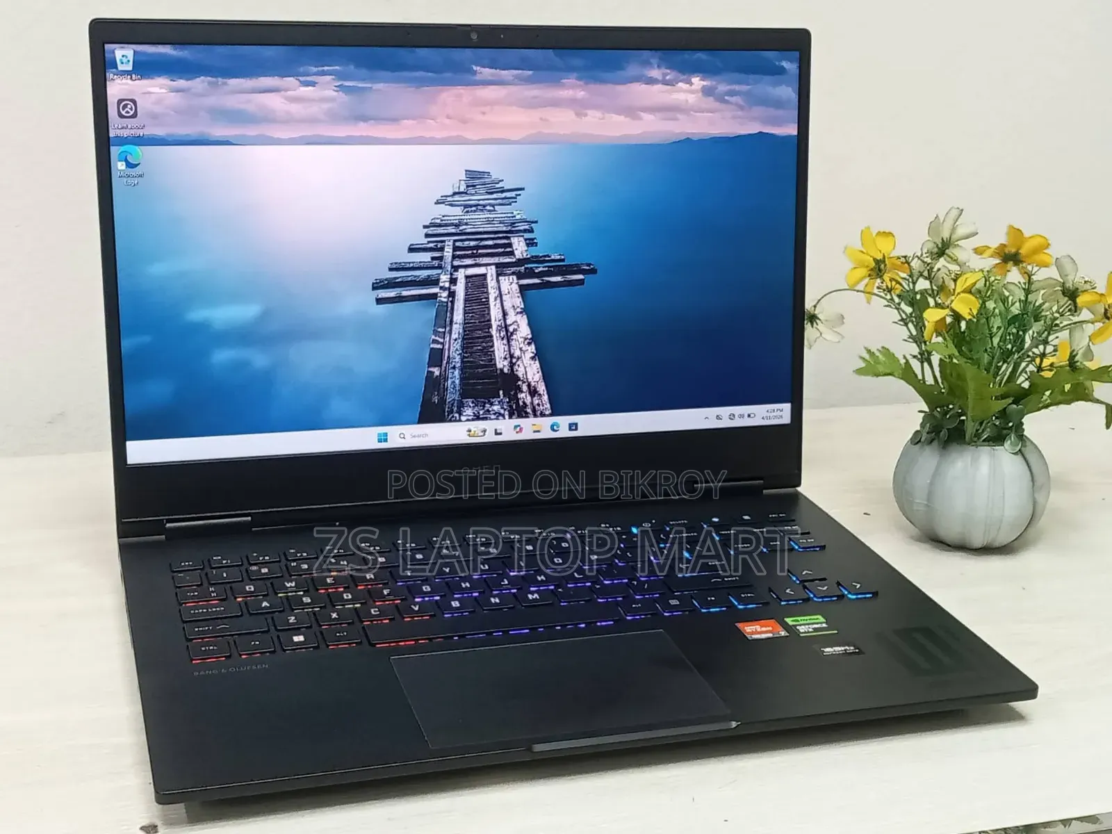 Laptop HP Omen 16 16GB AMD Ryzen 7 SSD 512GB