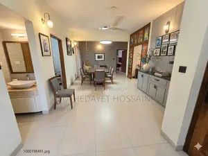 বসুন্ধরায় ৪ বেডরুমের অ্যাপার্টমেন্ট বিক্রয়ের জন্য