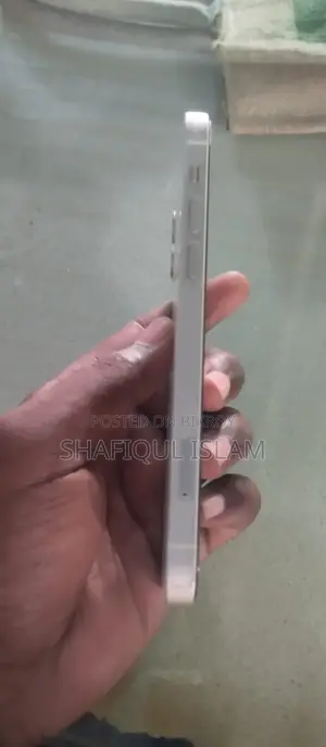 অ্যাপল আইফোন ১২ ১২৮ জিবি সাদা
