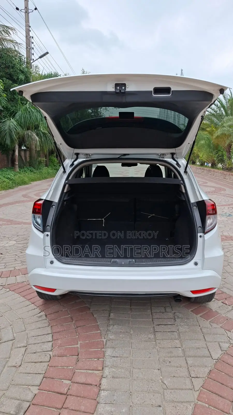 Honda Vezel 2014 Pearl