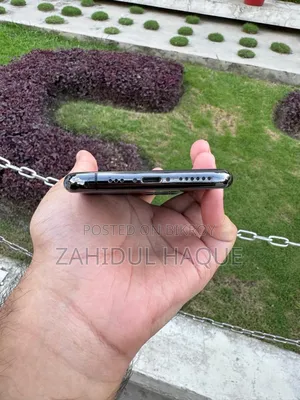 New Apple iPhone 11 Pro 64 GB Black