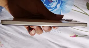 Realme Narzo N53 64 GB Gold