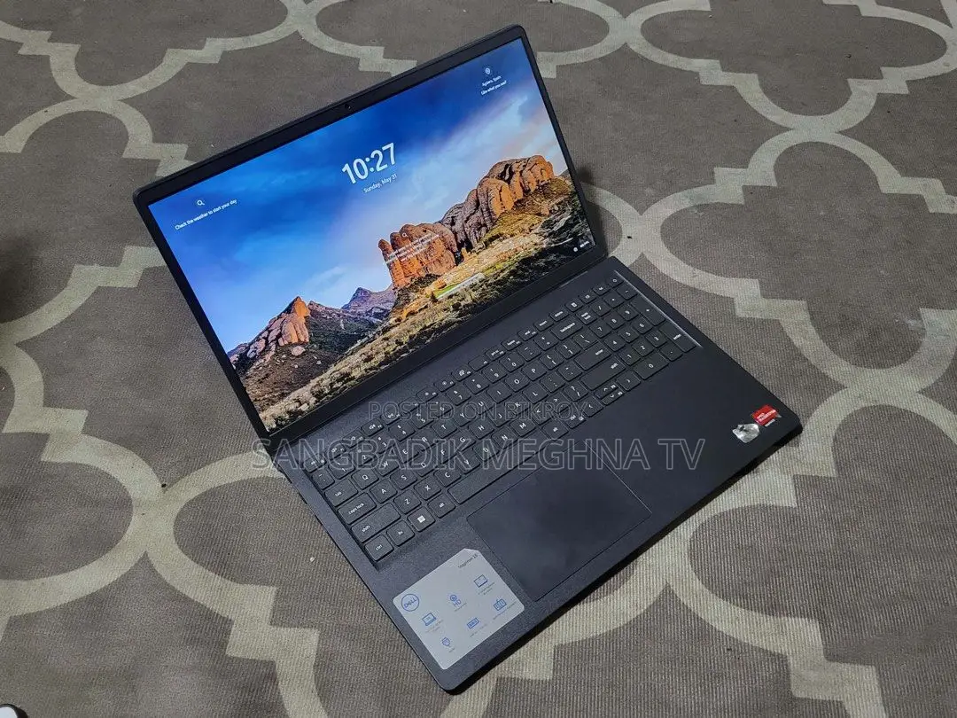 Laptop Dell 3GB Intel SSD 256GB