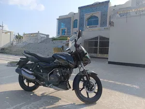 বাজাজ পালসার ১৫০ ২০২০ সবুজ
