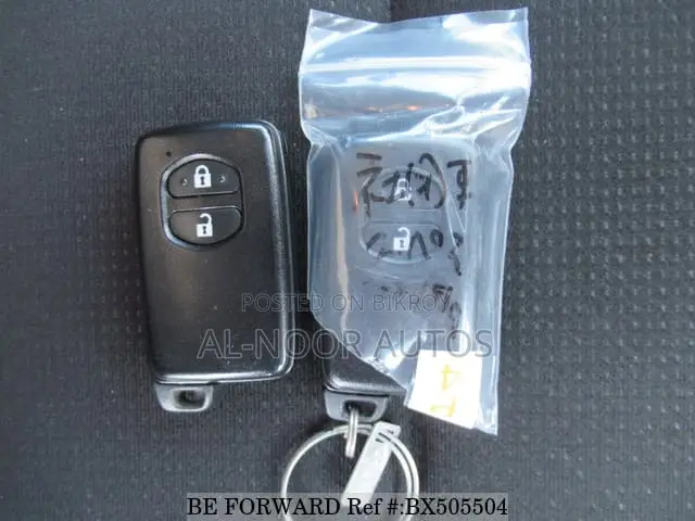 Toyota Corolla Fielder 2021 Silver