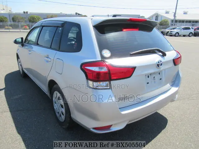 Toyota Corolla Fielder 2021 Silver