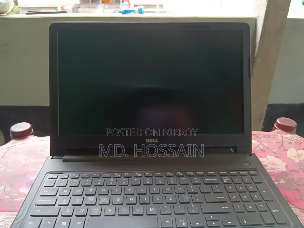 Laptop Dell Inspiron 15 3567 4GB Intel Core i5 SSD 256GB