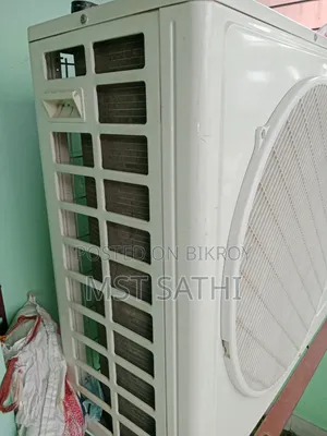 Walton 1.5 Ton Inverter AC for sale – Good condition