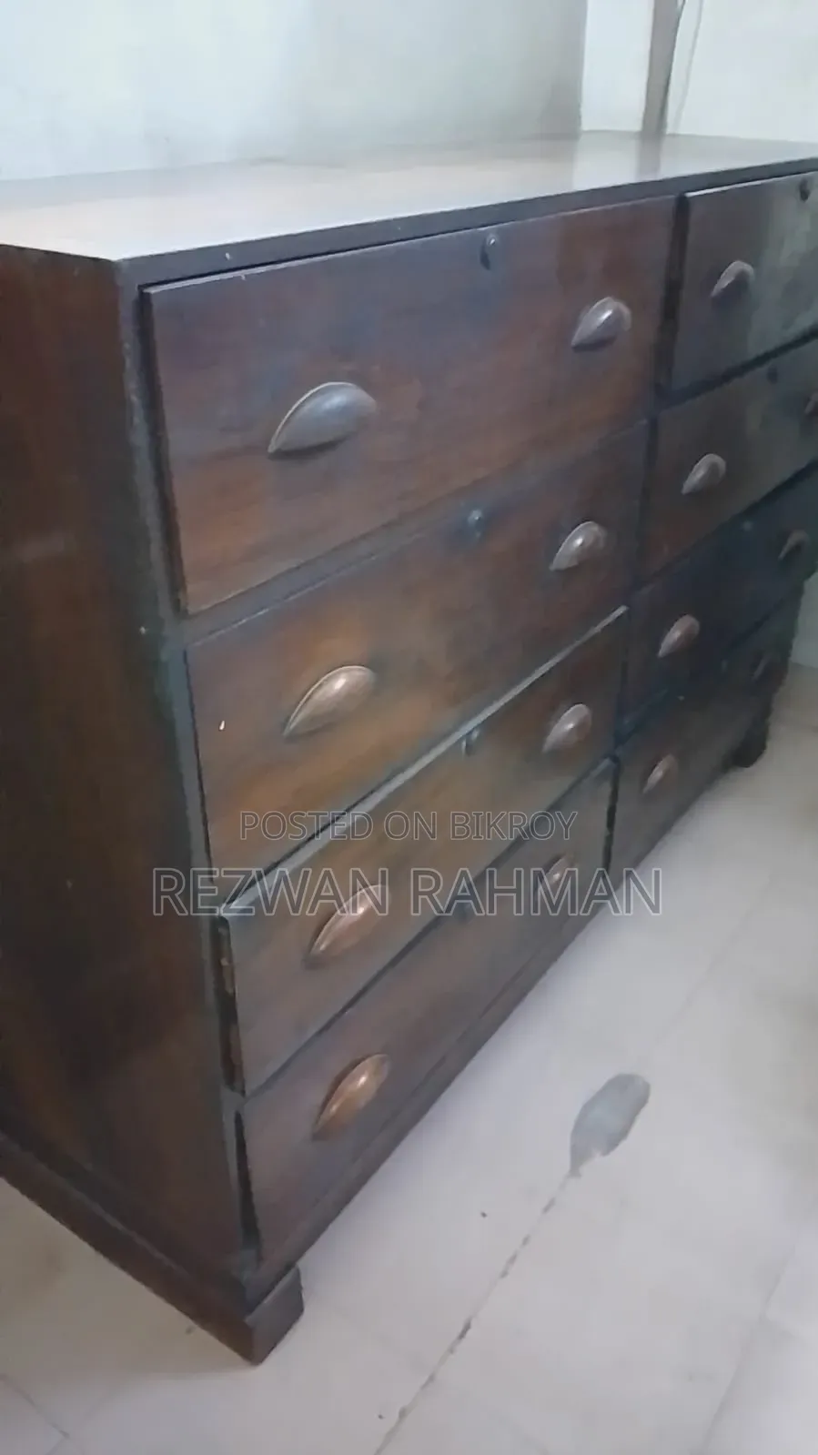 ৮ ড্রয়ারের ওয়ারড্রোব