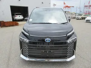 Toyota Voxy 2022 Black