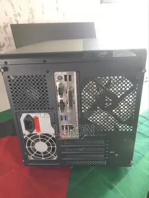 Desktop Computer 8GB Intel Core I3 SSD 1T