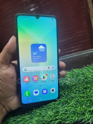 Samsung Galaxy A06 64 GB Black