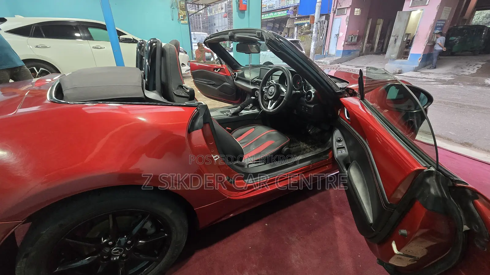 Mazda MX-5 2015 Red