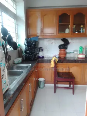 গুলশানে ভাড়ার জন্য আসবাবপত্রসহ ৩ বেডরুমের অ্যাপার্টমেন্ট