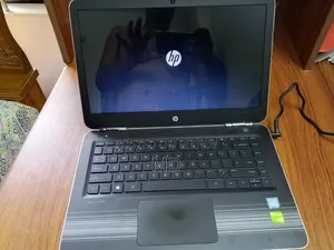 Laptop HP EliteBook 840 G6 4GB Intel Core I5 HDD 1T