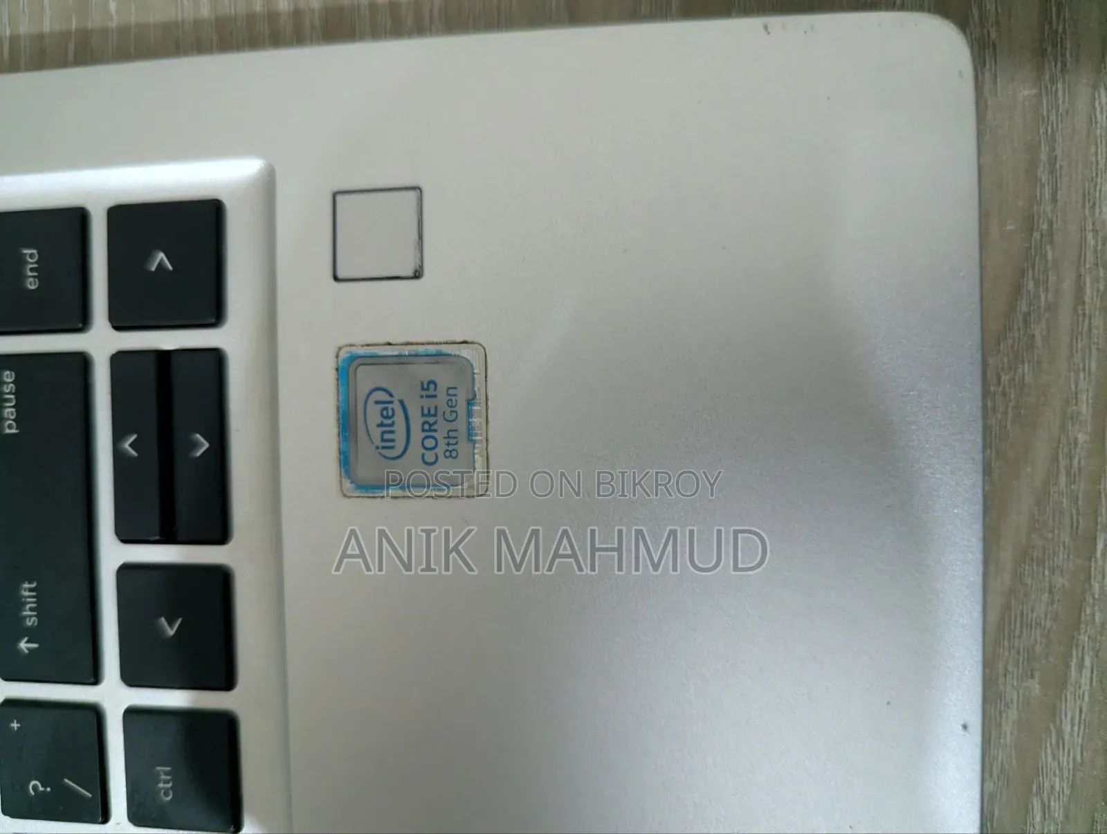 Laptop HP ProBook 440 G6 8GB Intel Core I5 SSHD+SSD 256GB