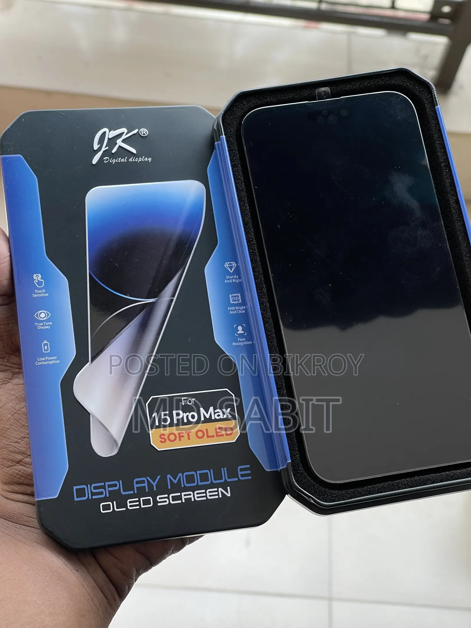 iPhone 15 Pro Max Oled Display