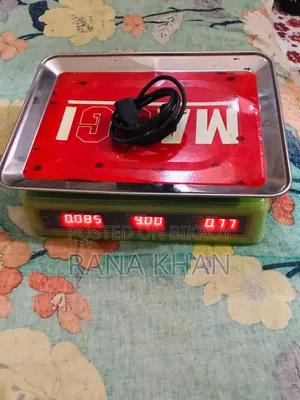 Grocery store weighing machine