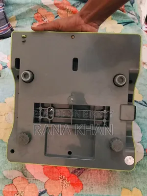 Grocery store weighing machine