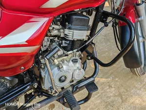 Bajaj CT 100 ES 2023 Red