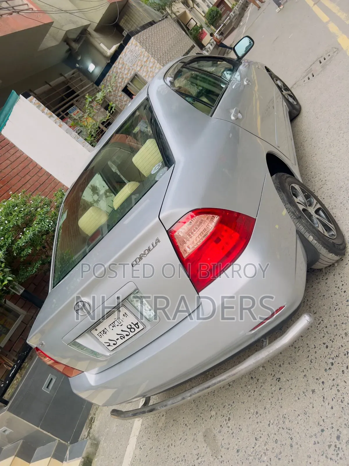 Toyota Corolla 2004 Silver