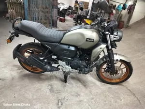 ইয়ামাহা এফজেড ২০২৬ গ্রে