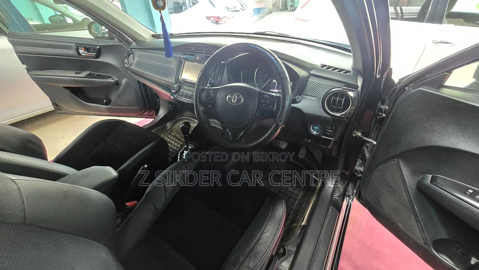 Toyota Corolla Fielder 1.5 Hybrid Front Wheel Drive 2014 Black
