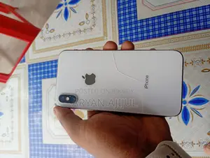 Apple iPhone X 256 GB White