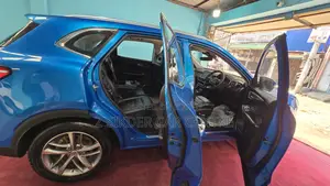 MG ZS 2021 Blue