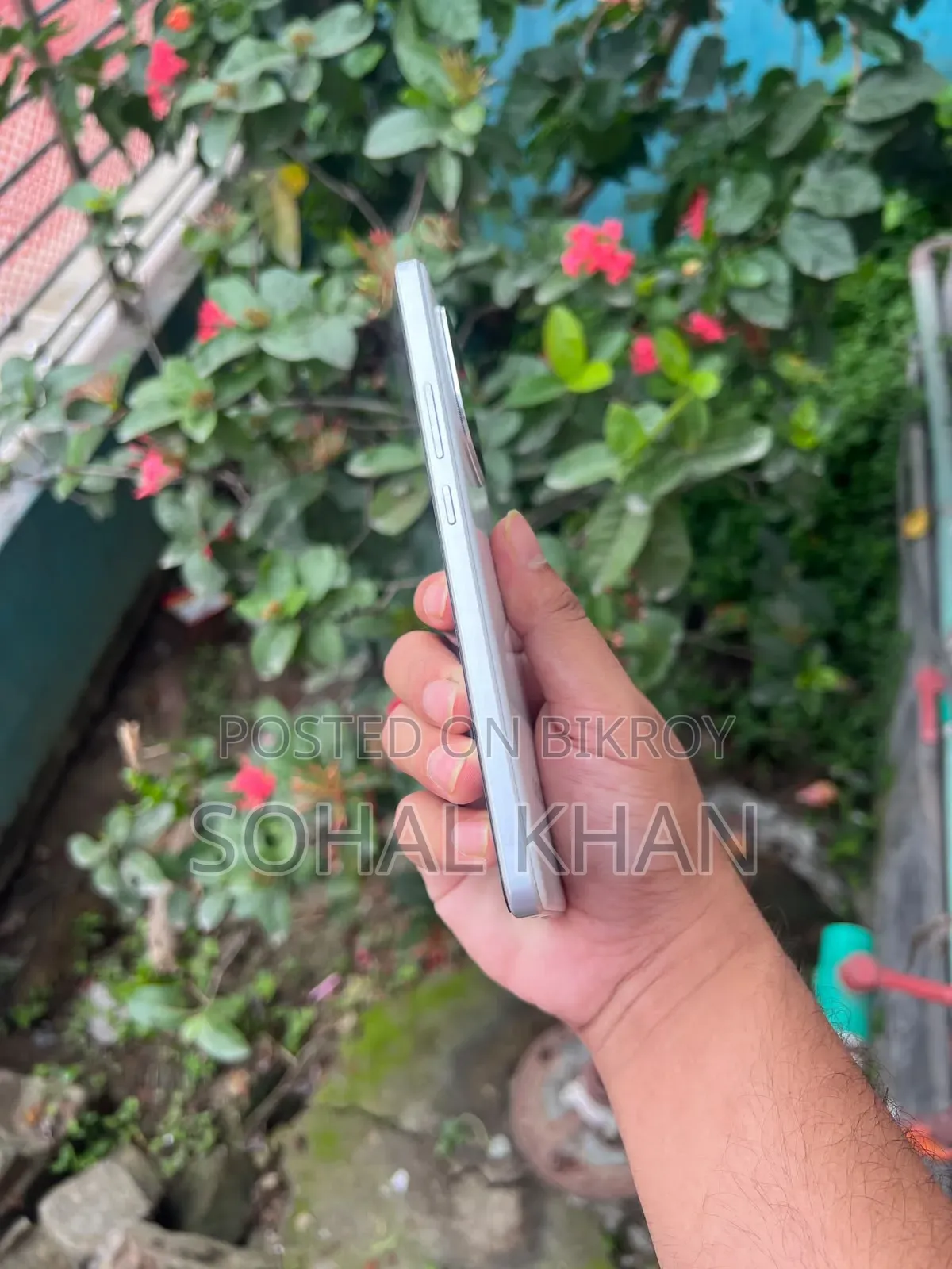 New iQOO Z9 256 GB White