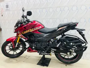Honda Hornet 2026 Red