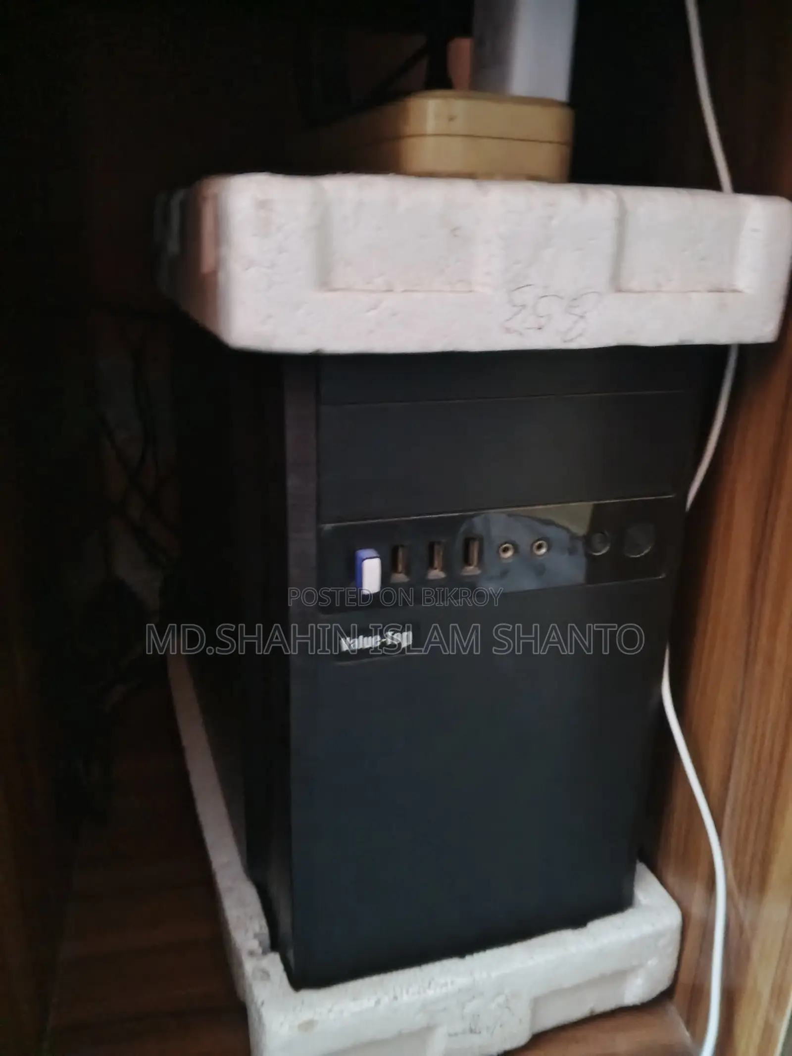 Desktop Computer 4GB Intel Core I3 HDD 1T