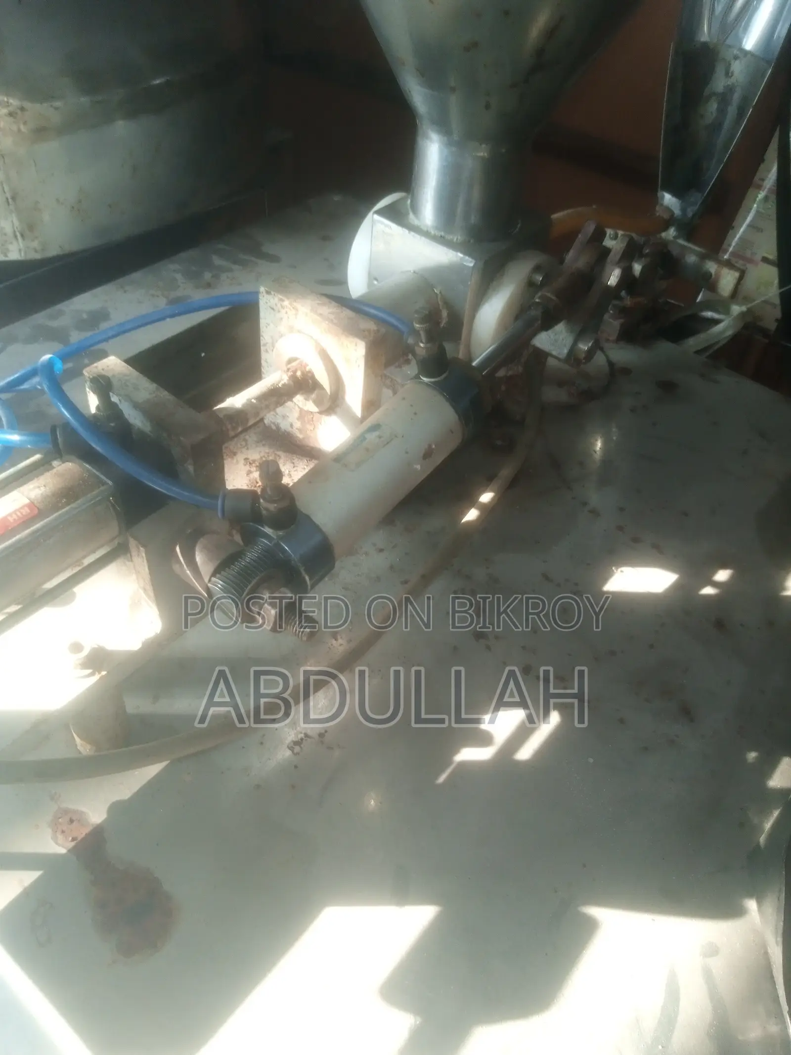Detergent, Chips, and Shampoo Packet Machine