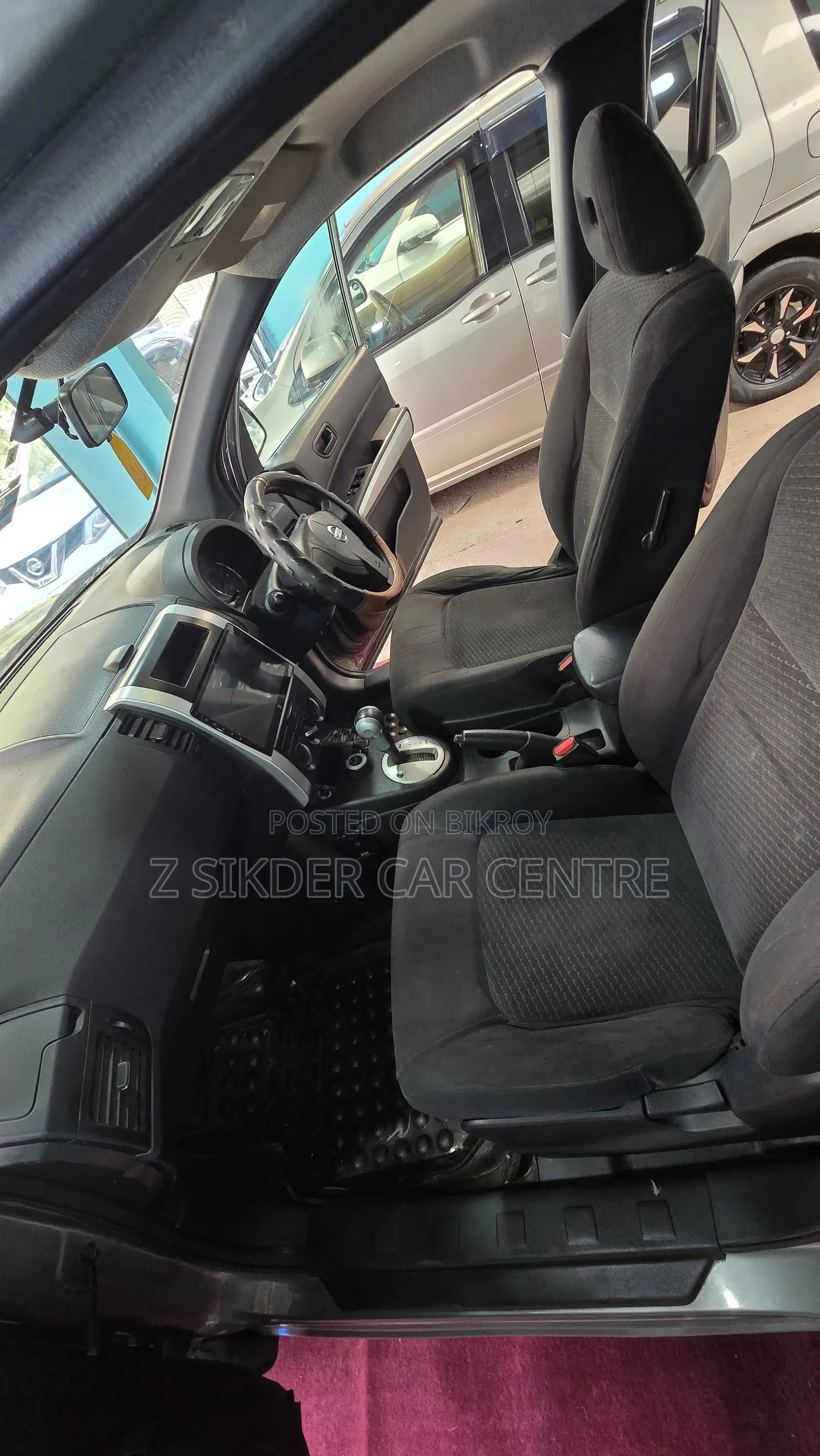 Nissan X-Trail 2010 Green