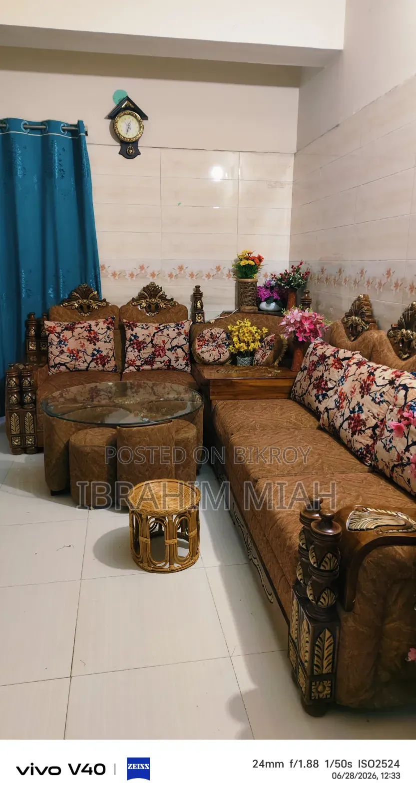 I purchased this corner sofa from Akbar Furniture