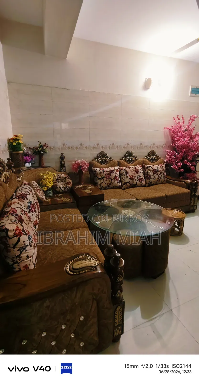 I purchased this corner sofa from Akbar Furniture
