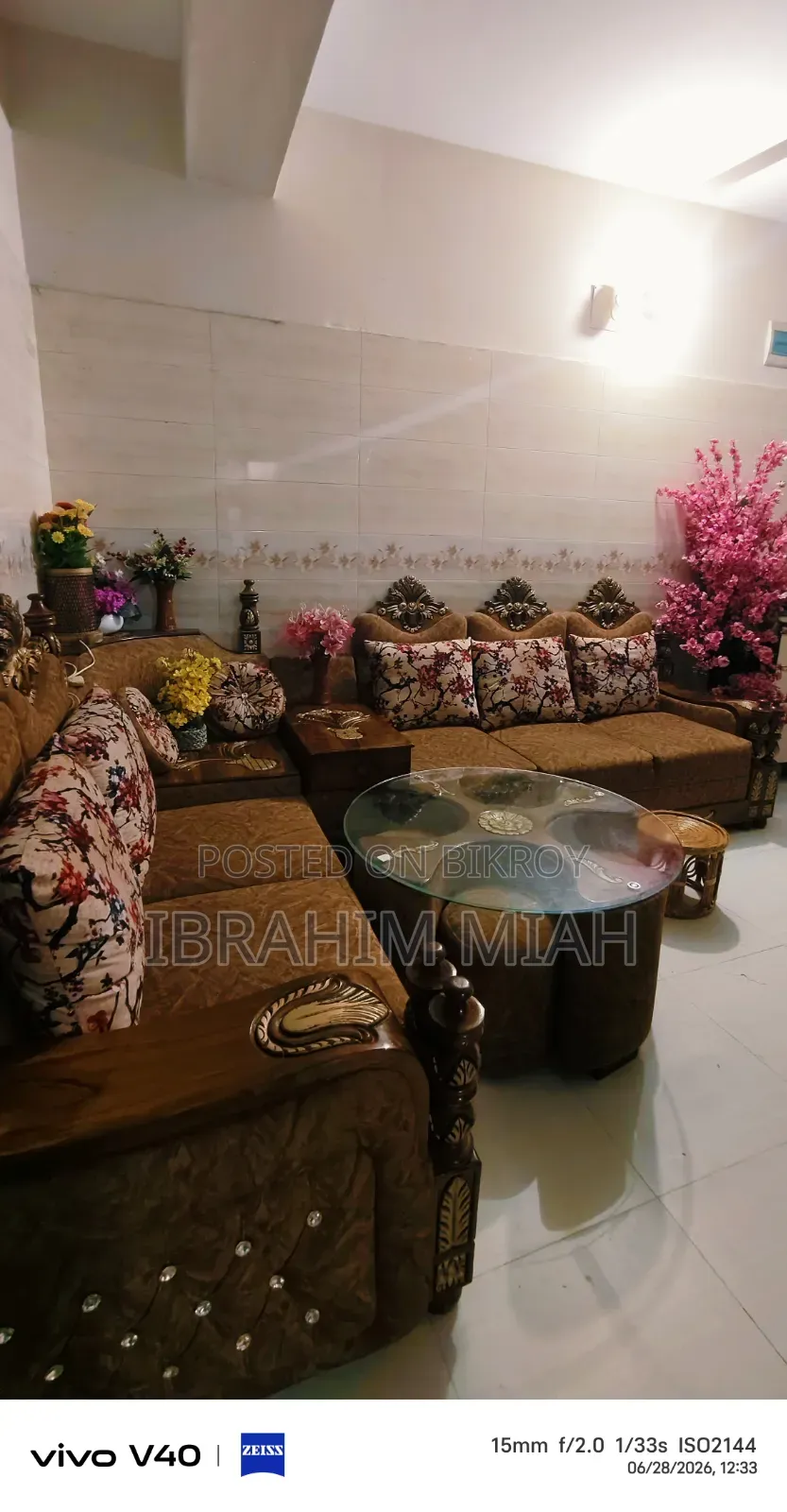 I purchased this corner sofa from Akbar Furniture
