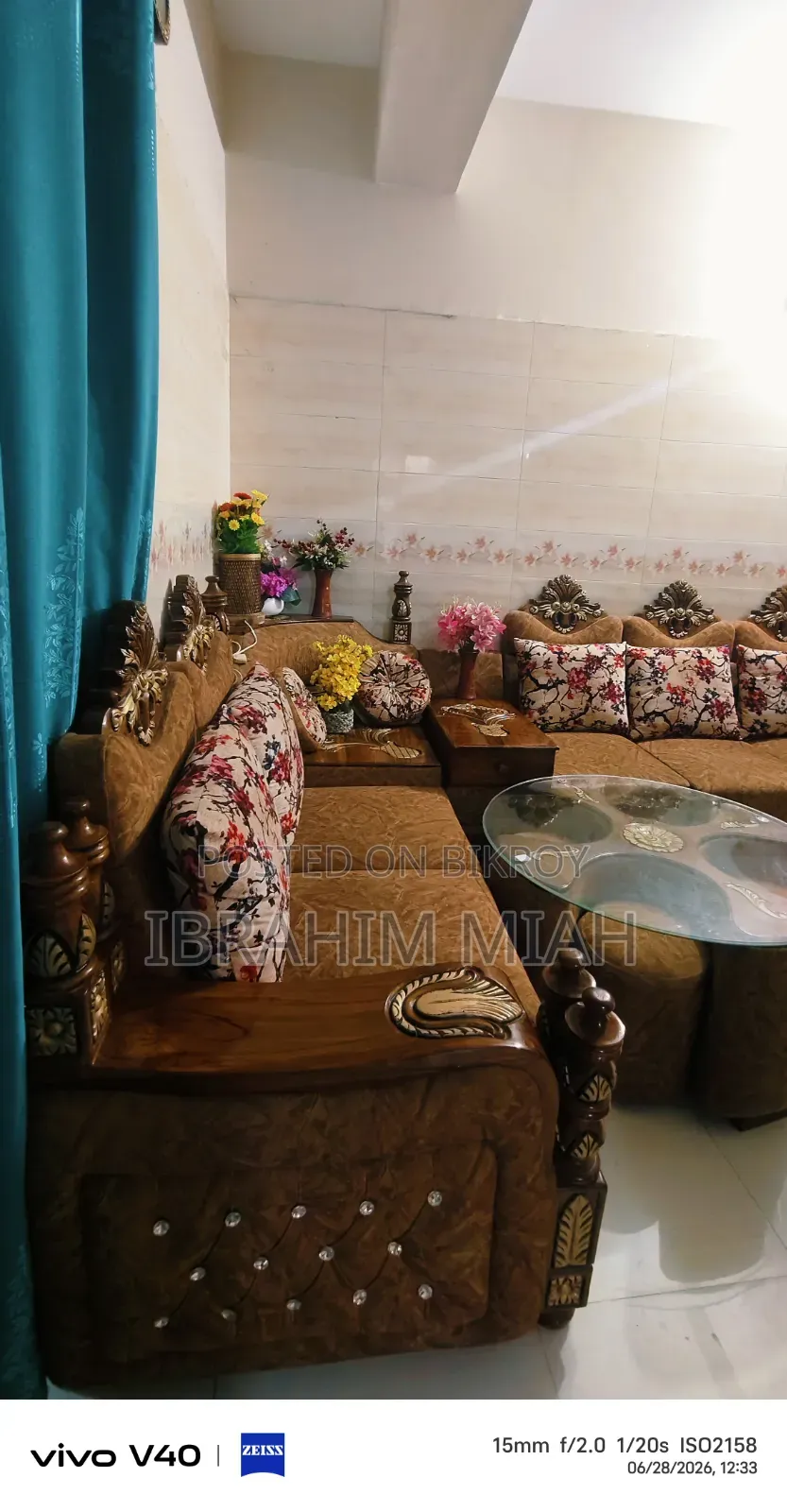 I purchased this corner sofa from Akbar Furniture