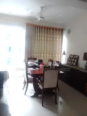 গুলশানে ভাড়ার জন্য ফার্নিশড ৩ বেডরুমের অ্যাপার্টমেন্ট