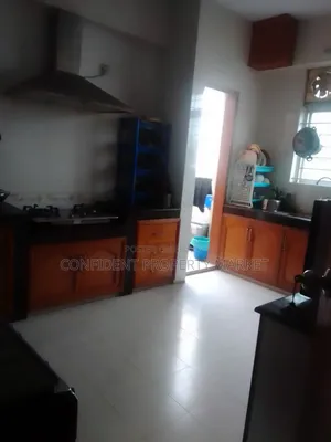 গুলশানে ভাড়ার জন্য ফার্নিশড ৩ বেডরুমের অ্যাপার্টমেন্ট