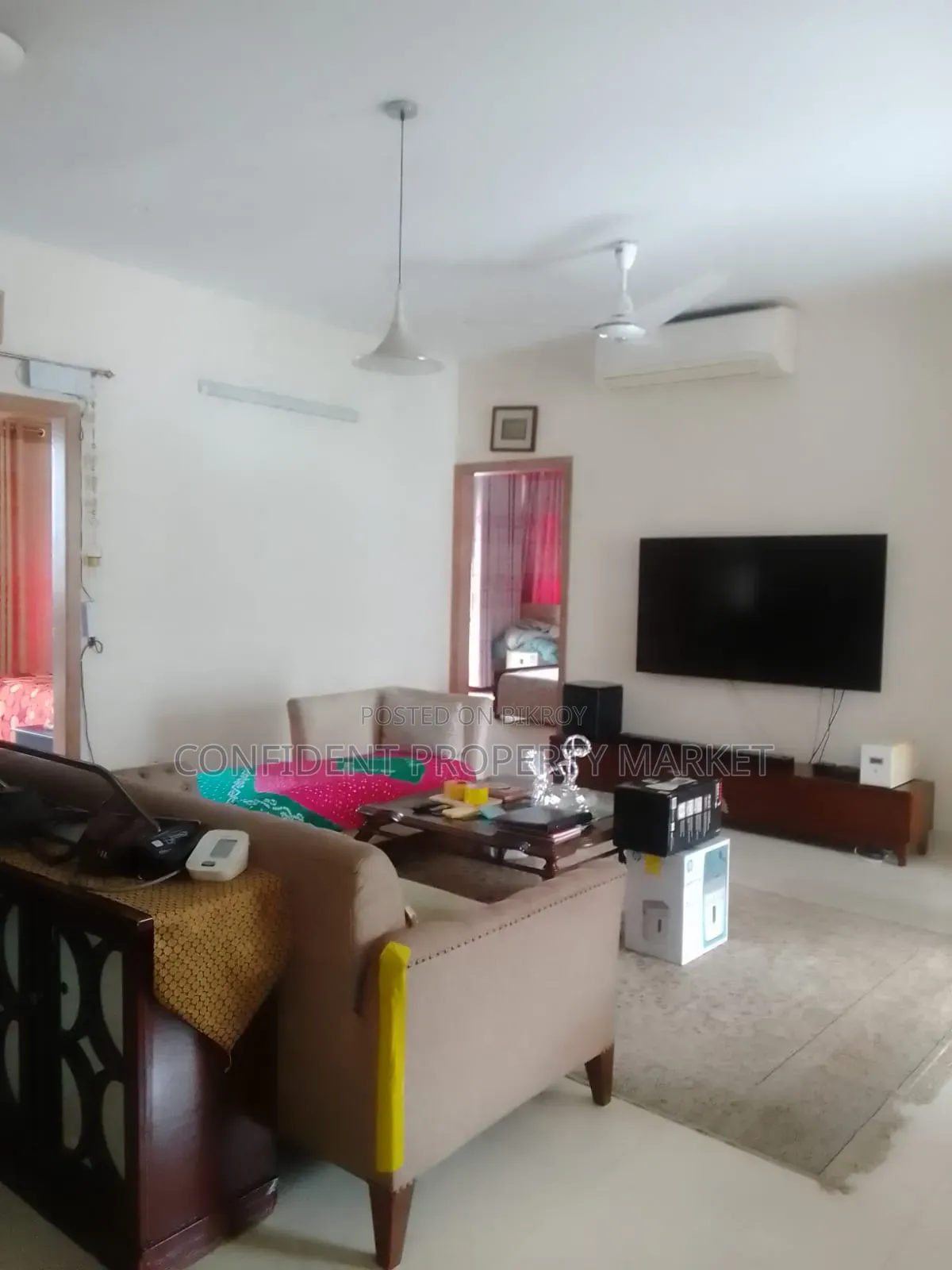 গুলশানে ভাড়ার জন্য ফার্নিশড ৩ বেডরুমের অ্যাপার্টমেন্ট