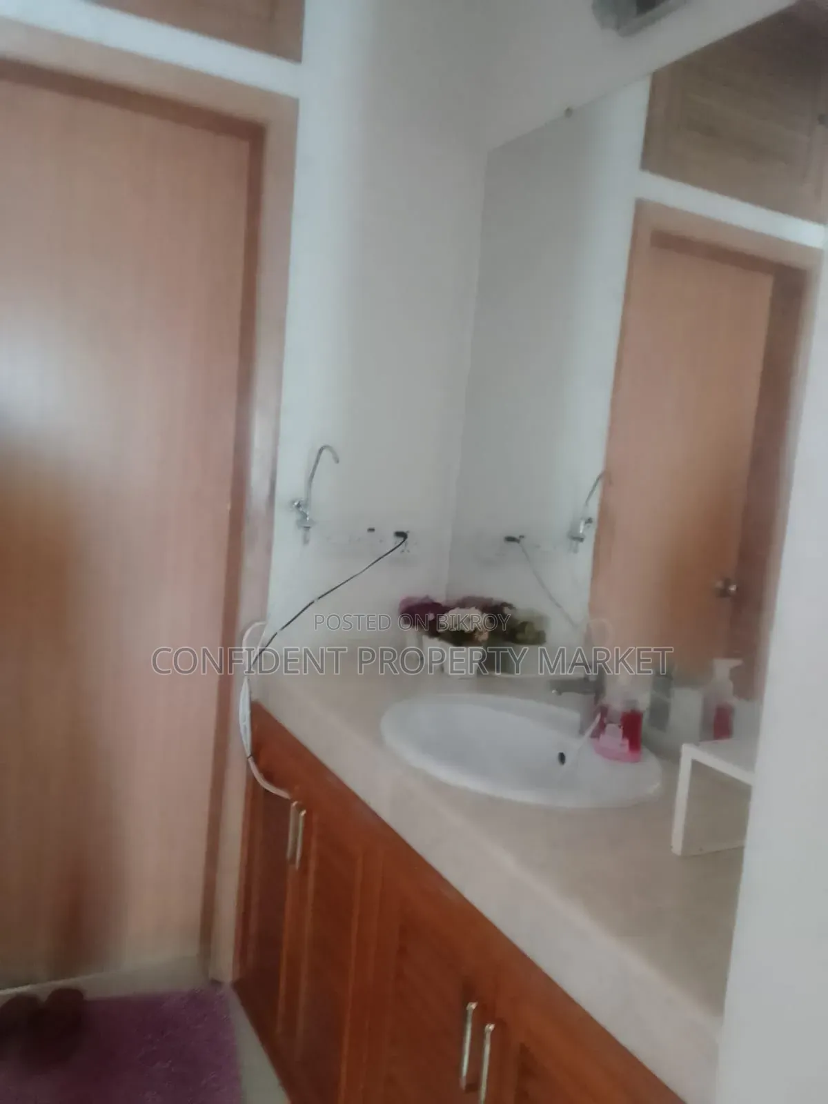 Furnished 3-bedroom Apartment in Gulshan for rent