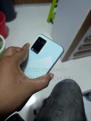 Vivo Y21 64 GB Blue